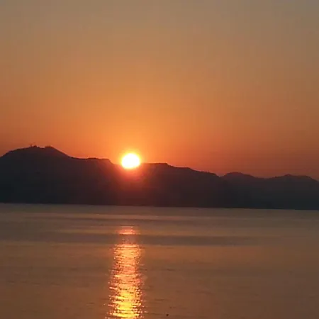 Vero Sicily - Acqua Chiara باغيريا