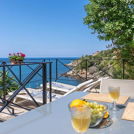 Vero Sicily - Acqua Chiara باغيريا
